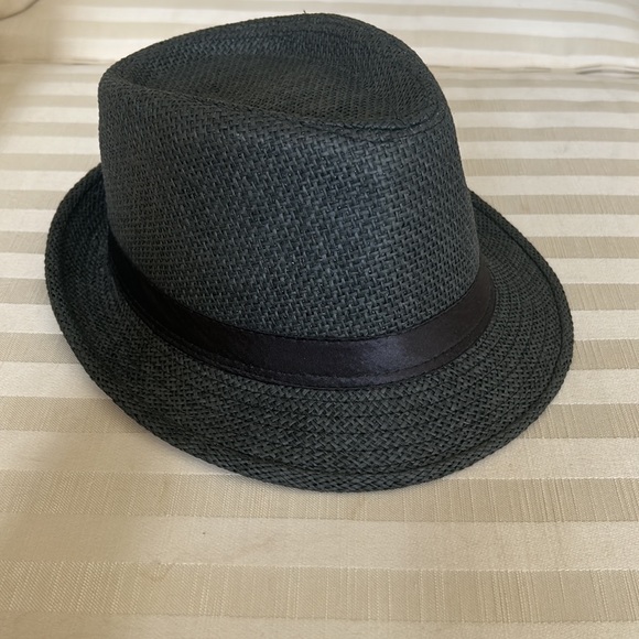 Hat - Picture 2 of 5